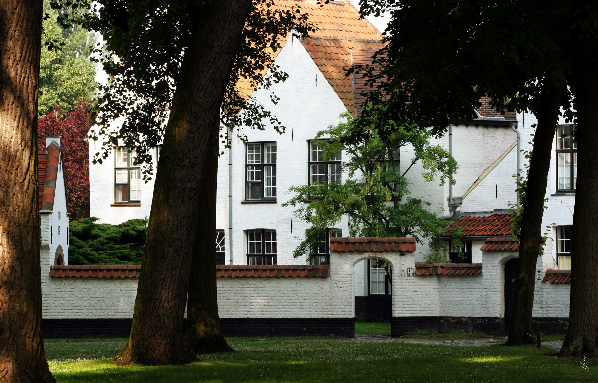 Brugge_begijnhof_beguinage-100.jpg